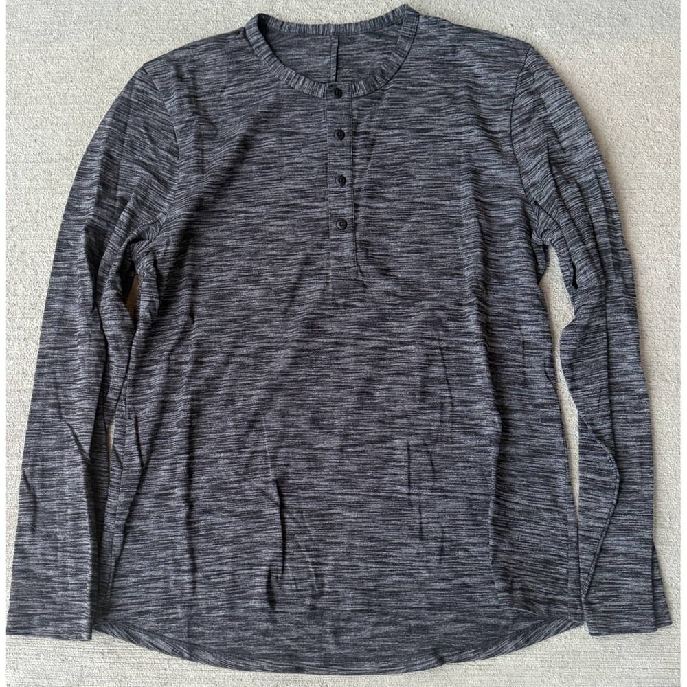 Lululemon‎ Mens Shirt Heathered Gray Henley Neck Log Sleeve Casual Top M